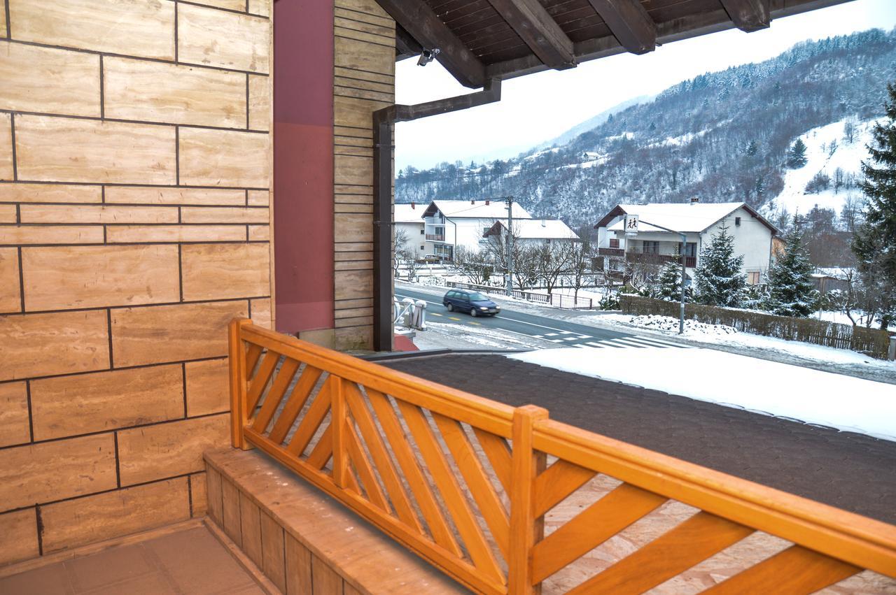 Motel Stecak Jajce Exterior photo