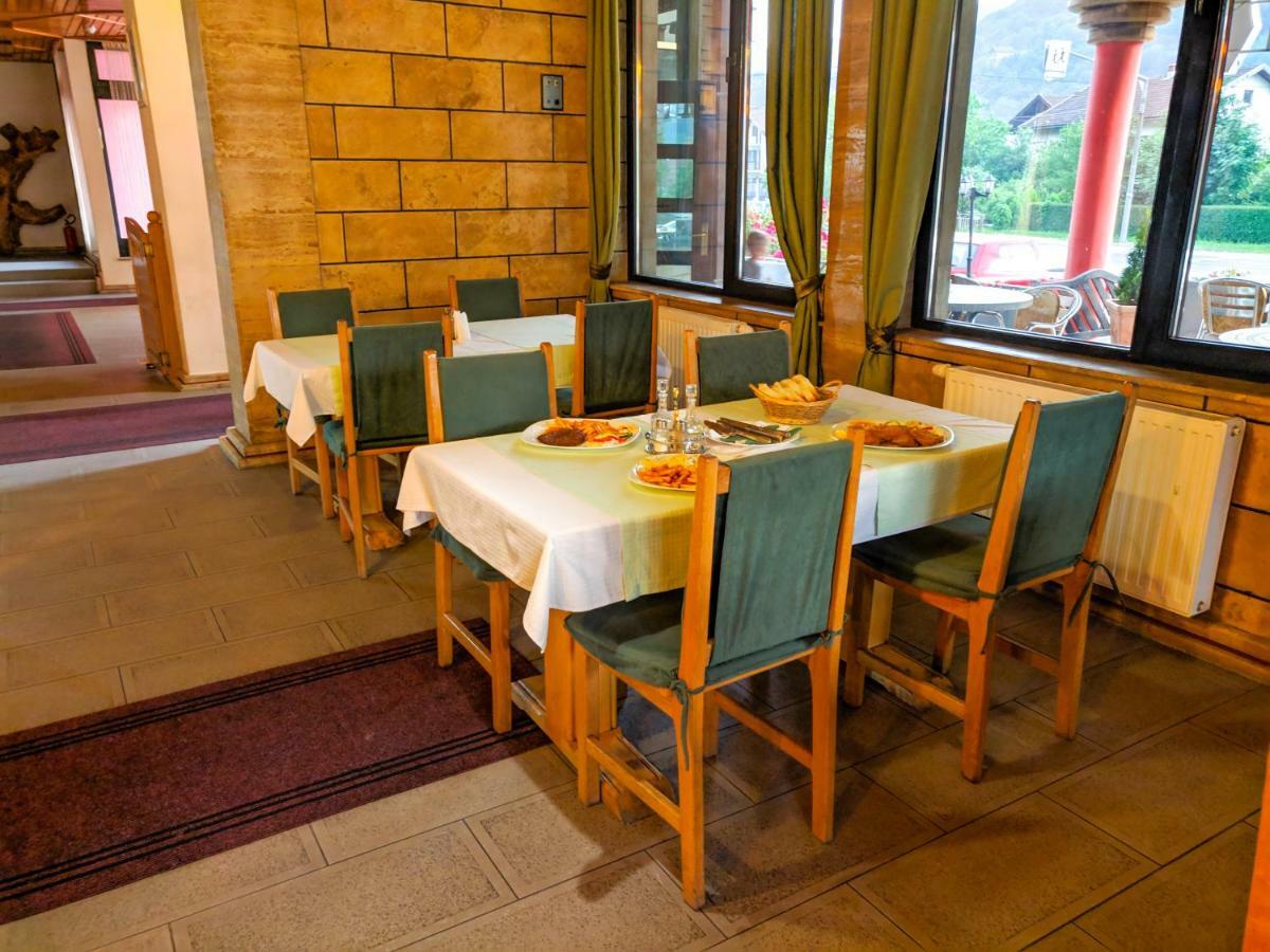 Motel Stecak Jajce Exterior photo
